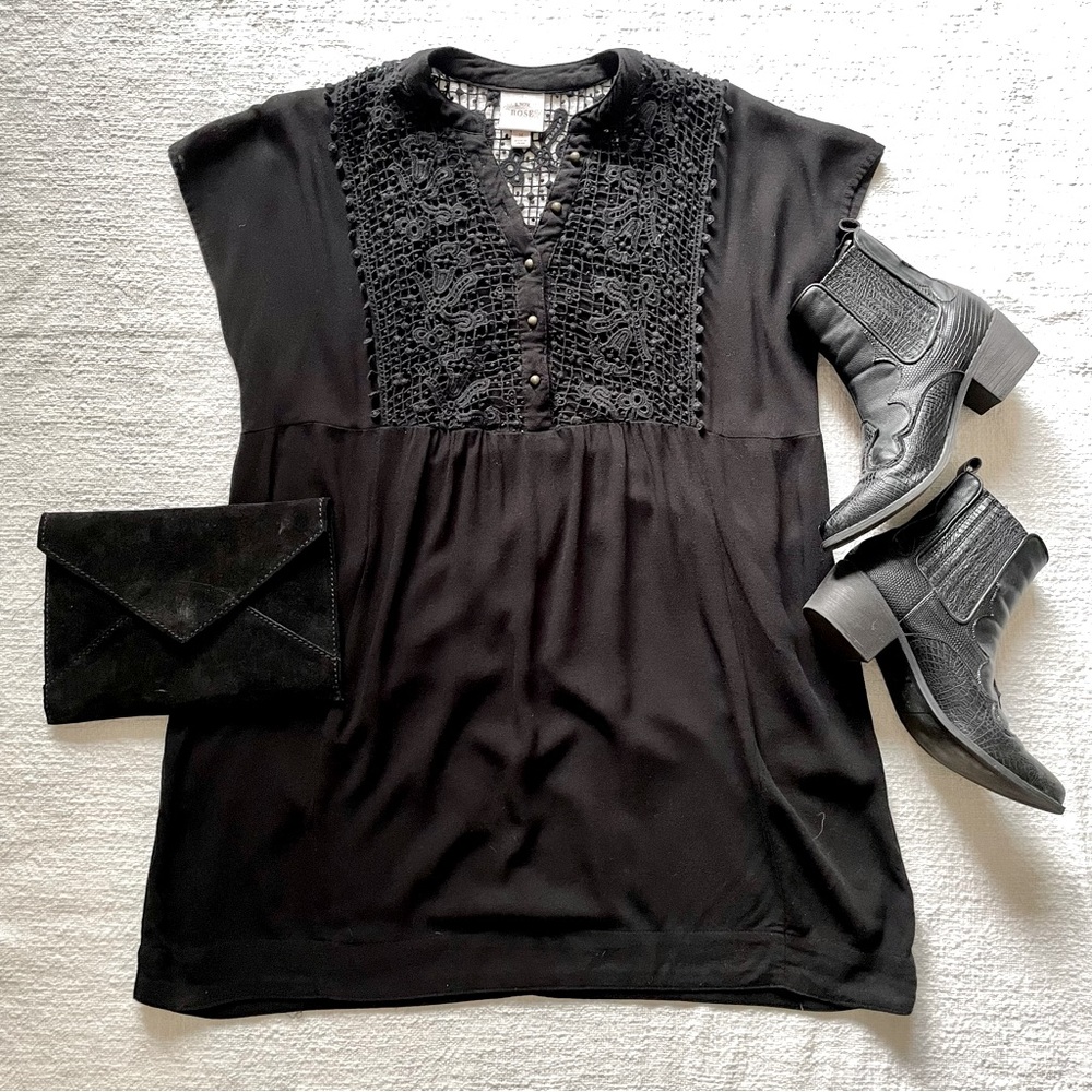 Knox Rose Short Sleeve Black Laced Boho Tunic Dress